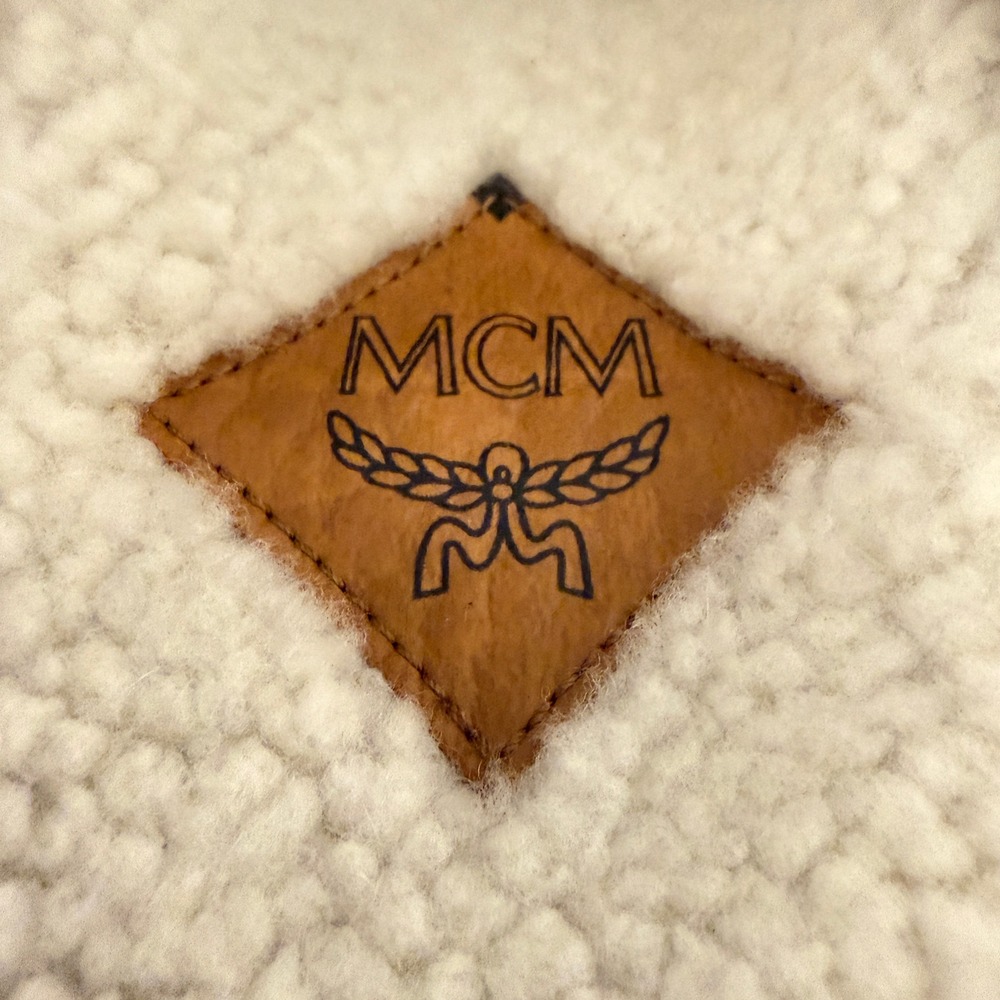 MCM Women's Cognac Visetos Shearling-lined Buckle Clogs Flat Mules Shoes Size 37 - Picture 15 of 16
